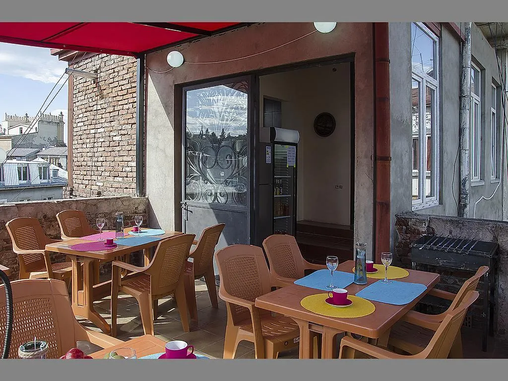 Griboedov Hostel & Suites تبليسي جورجيا